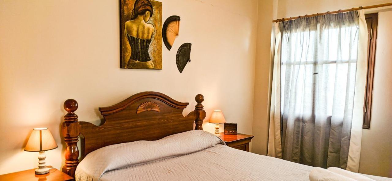 Knossos Apartments 古卡斯特隆 外观 照片
